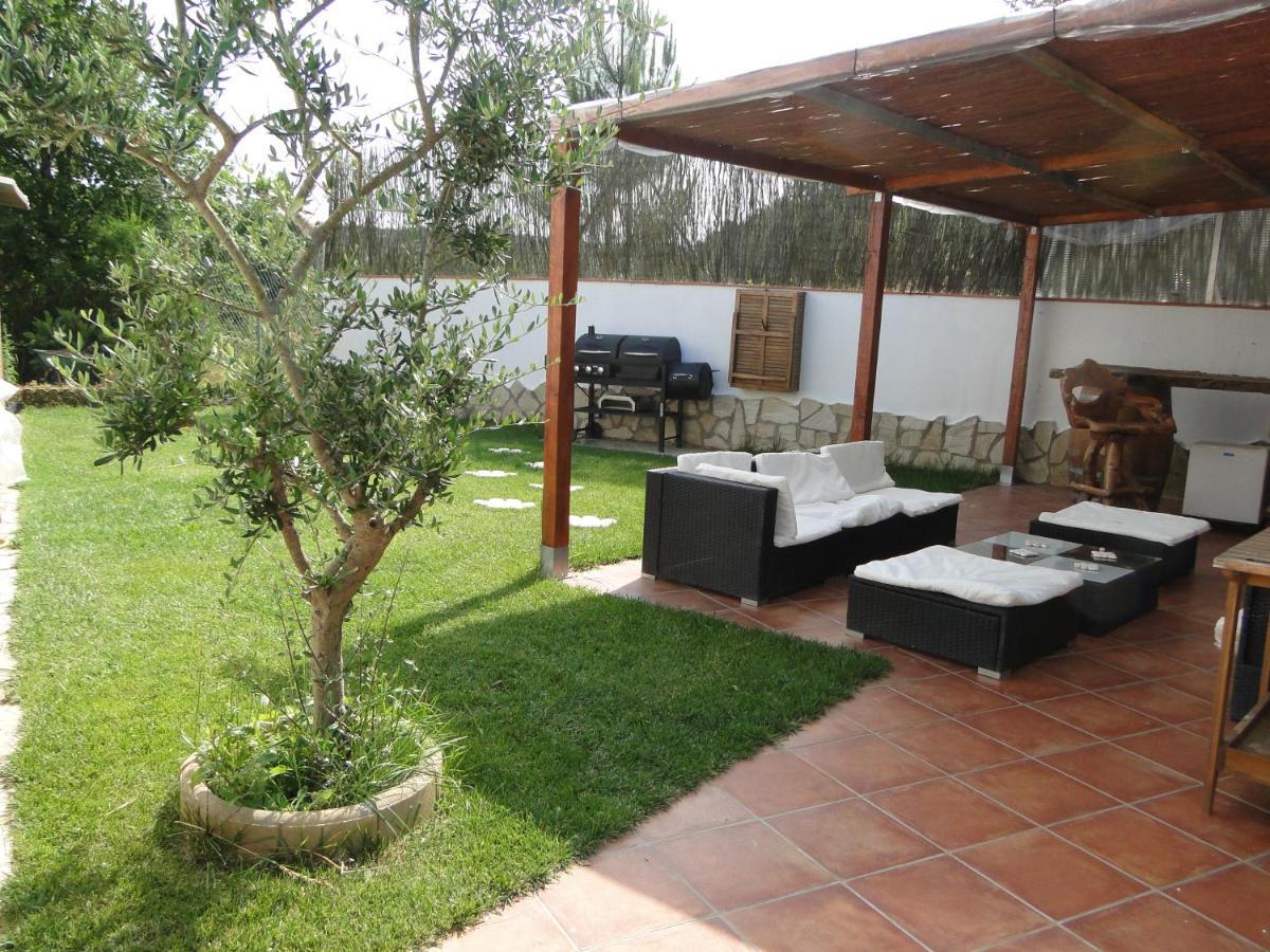 Detached Villa For 6 People In Lloret De Mar With Comunal Outdoor Swimming Pool Puigventos Экстерьер фото