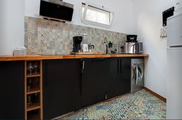 Detached Villa For 6 People In Lloret De Mar With Comunal Outdoor Swimming Pool Puigventos Экстерьер фото
